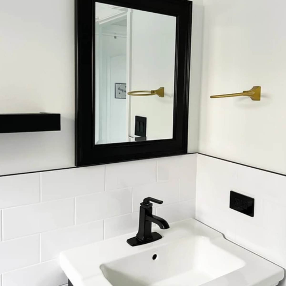 classy-black-white-bathroom-remodel-gallery-1